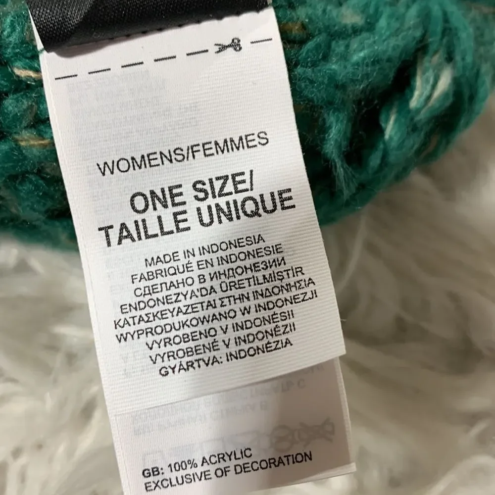 THE NORTH Face Rhodina beanie chunky knit foldover NWOT women’s one size